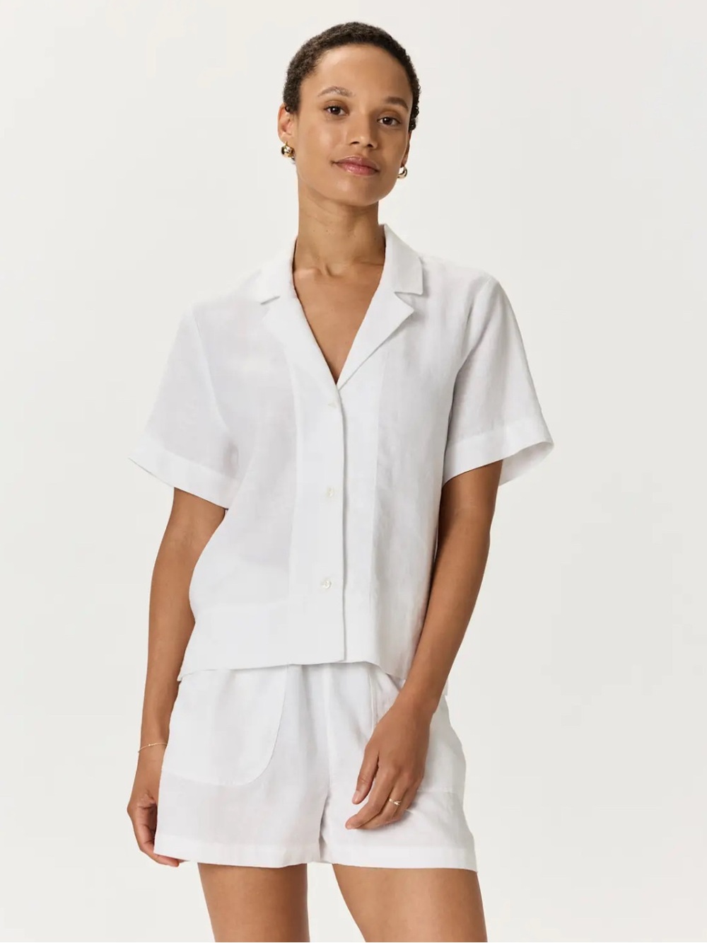 Quince White Short-Sleeve Button-Down Shirt